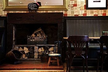 The Sun 4* Dalkeith